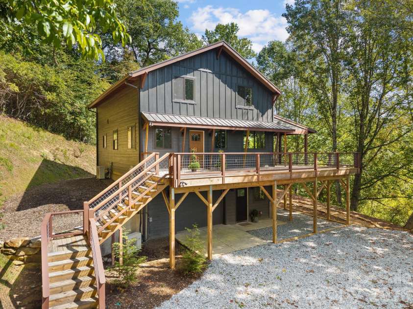 114 Phivo Drive, Balsam Grove, NC 28708.  MLS# CAR4423780, YatesRealty ID 22663. 