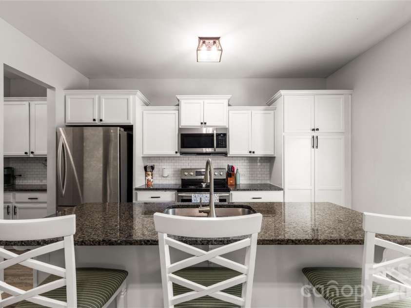 493 Dutch White Drive, Clover, SC 29710.  MLS# CAR4375492, YatesRealty ID 22664. 