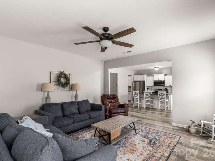 493 Dutch White Drive, Clover, SC 29710.  MLS# CAR4375492, YatesRealty ID 22664. 