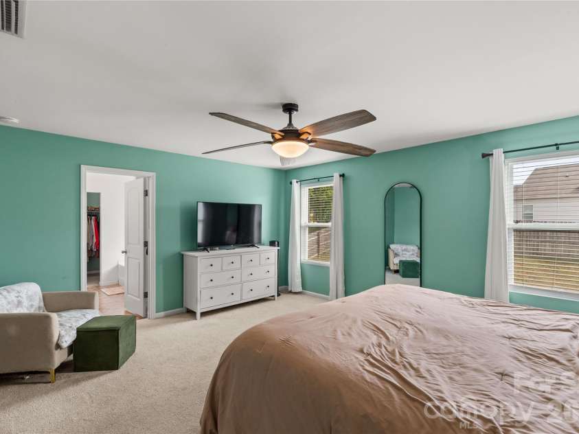 493 Dutch White Drive, Clover, SC 29710.  MLS# CAR4375492, YatesRealty ID 22664. 
