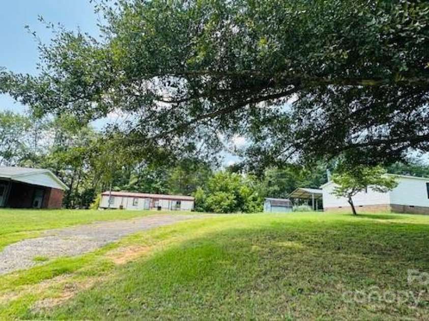 586 Jack Mckinney Road, Forest City, NC 28043.  MLS# CAR4275897, YatesRealty ID 22664. 