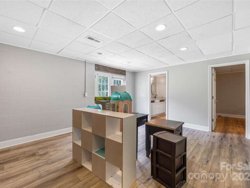 205 Honey Moss Lane, Salisbury, NC 28146.  MLS# CAR4275609, YatesRealty ID 22665. 