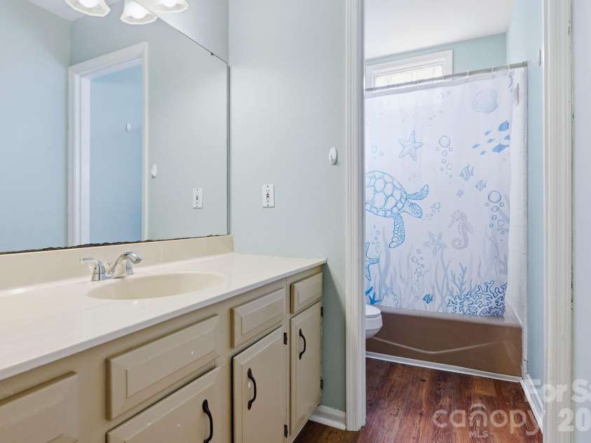 23 Muirfield Drive, Arden, NC 28704.  MLS# CAR4322557, YatesRealty ID 22666. 