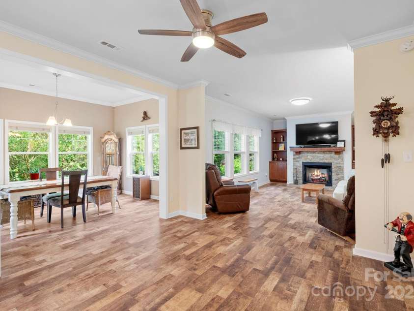 230 Blue Heron Drive, Mills River, NC 28759.  MLS# CAR4274673, YatesRealty ID 22667. 