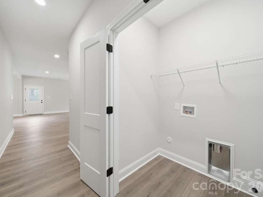 6721 Jesse Rushing Road, Marshville, NC 28103.  MLS# CAR4371429, YatesRealty ID 22668. Hall/laundry area