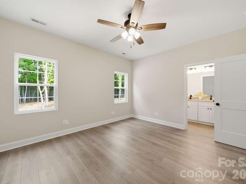6721 Jesse Rushing Road, Marshville, NC 28103.  MLS# CAR4371429, YatesRealty ID 22668. Primary Suite