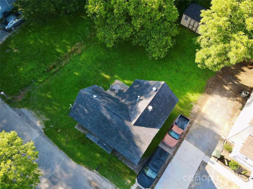 409 Norment Avenue, Gastonia, NC 28052.  MLS# CAR4275389, YatesRealty ID 22669. 