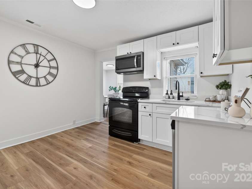 1001 Ransom Street, Gastonia, NC 28052.  MLS# CAR4329978, YatesRealty ID 2267. 