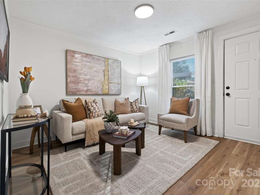 1001 Ransom Street, Gastonia, NC 28052.  MLS# CAR4329978, YatesRealty ID 2267. 