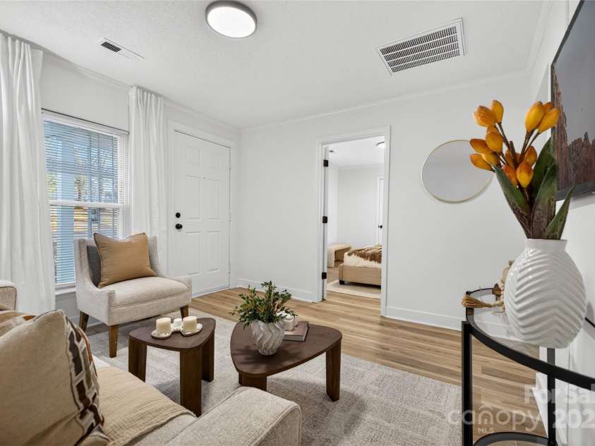 1001 Ransom Street, Gastonia, NC 28052.  MLS# CAR4329978, YatesRealty ID 2267. 