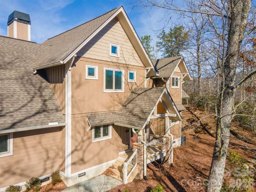 346 Birdymay Drive, Tuckasegee, NC 28783.  MLS# CAR4334440, YatesRealty ID 2267. 