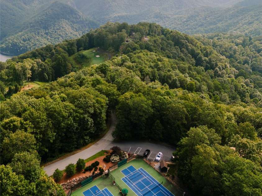 346 Birdymay Drive, Tuckasegee, NC 28783.  MLS# CAR4334440, YatesRealty ID 2267. 