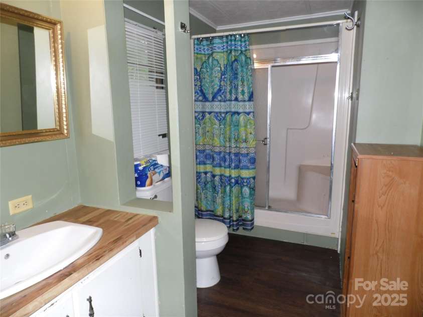 1475 Ferguson Drive, Clemmons, NC 27012.  MLS# CAR4276078, YatesRealty ID 22670. 