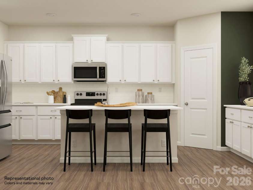1309 Swift Lane, Belmont, NC 28012.  MLS# CAR4372779, YatesRealty ID 22672. Kitchen