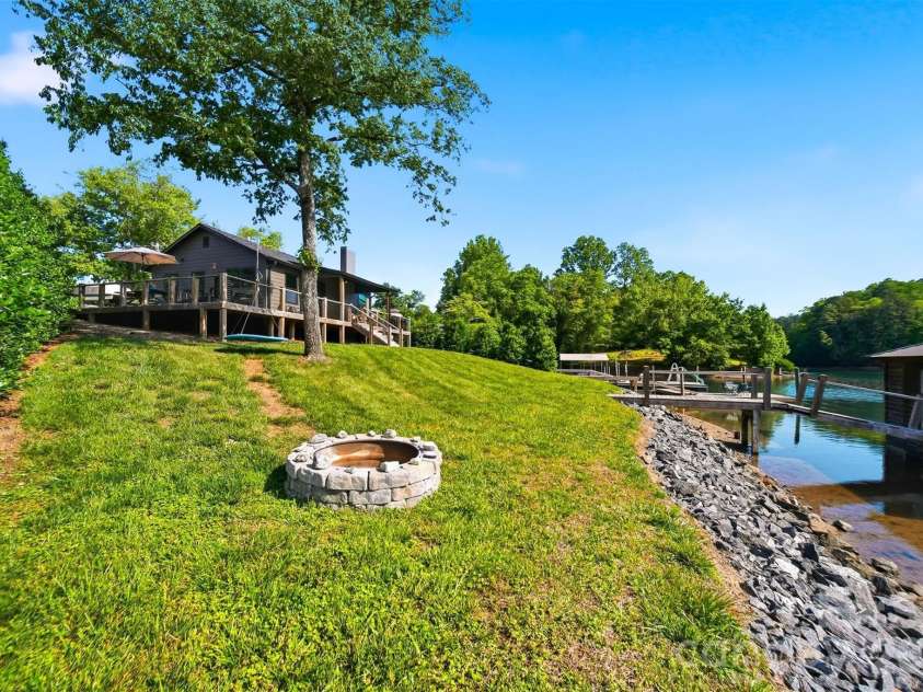 873 Pine Tree Road, Taylorsville, NC 28681.  MLS# CAR4376672, YatesRealty ID 22674. 