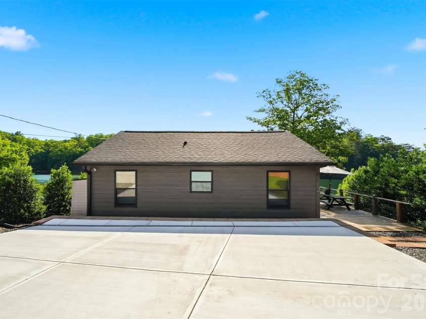 873 Pine Tree Road, Taylorsville, NC 28681.  MLS# CAR4376672, YatesRealty ID 22674. 