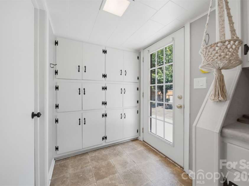 109 Air Park Drive, Morganton, NC 28655.  MLS# CAR4370357, YatesRealty ID 22675. 