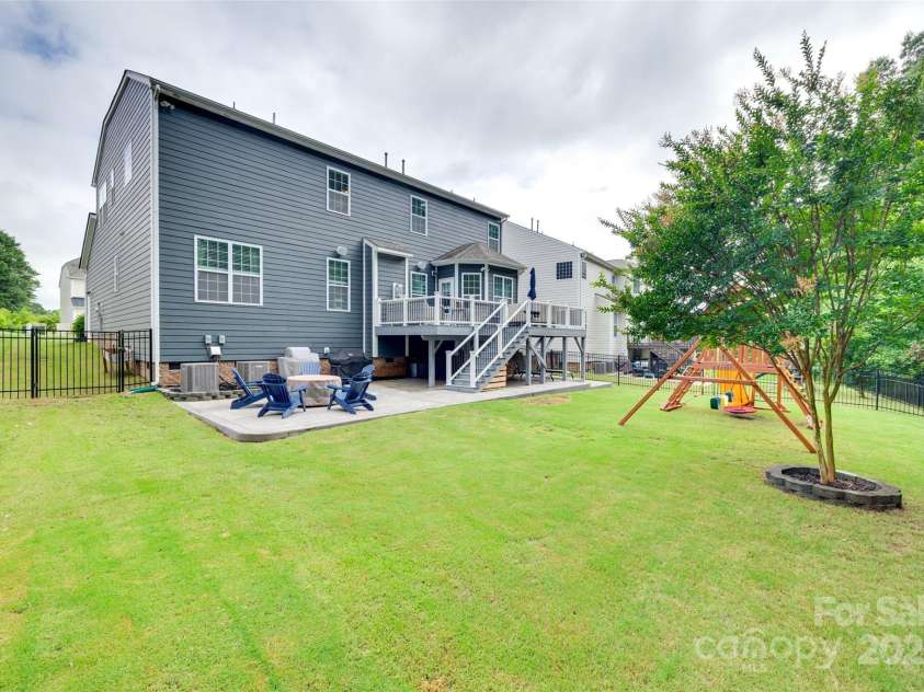 645 Brookhaven Drive, Fort Mill, SC 29708.  MLS# CAR4264322, YatesRealty ID 22675. 
