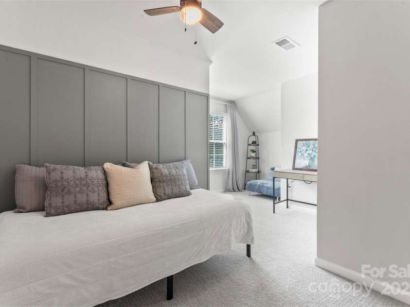17231 Rider Wood Lane, Charlotte, NC 28278.  MLS# CAR4269861, YatesRealty ID 22676. Auxilary Bedroom