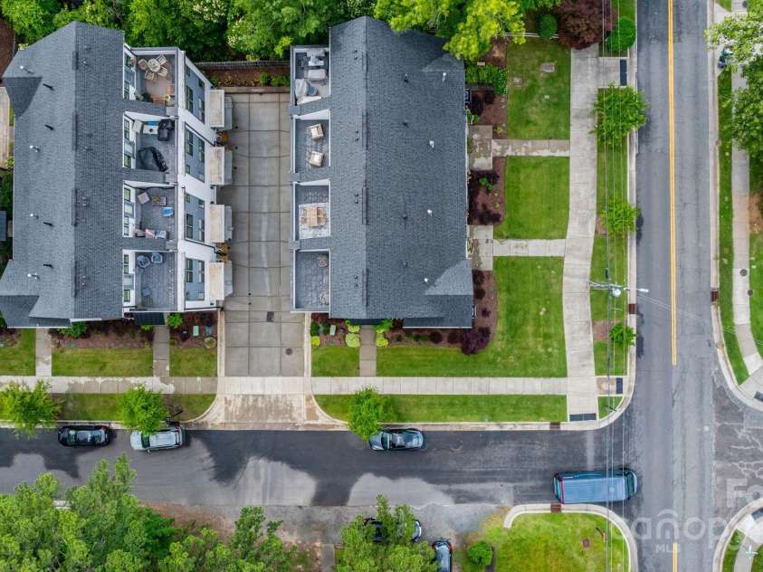 2969 Simpson Drive, Charlotte, NC 28205.  MLS# CAR4270253, YatesRealty ID 22679. 
