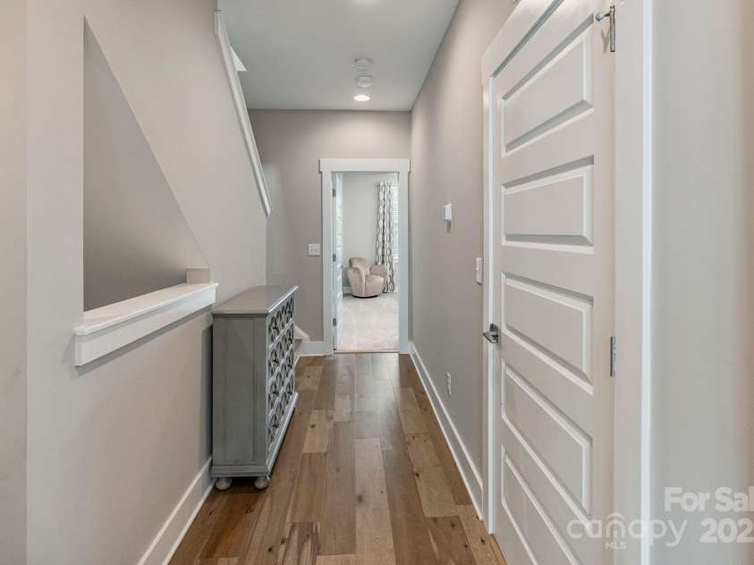 2969 Simpson Drive, Charlotte, NC 28205.  MLS# CAR4270253, YatesRealty ID 22679. Hallway Upstairs