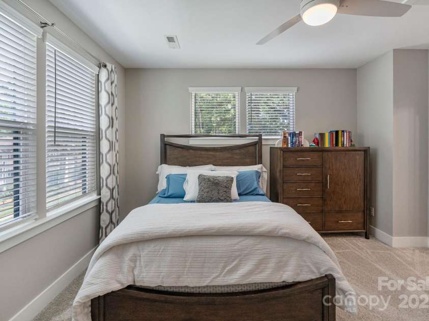 2969 Simpson Drive, Charlotte, NC 28205.  MLS# CAR4270253, YatesRealty ID 22679. Primary Bedroom
