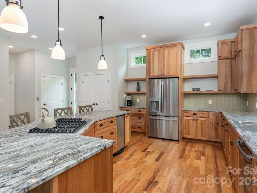 326 Golden Valley Drive, Hendersonville, NC 28792.  MLS# CAR4285280, YatesRealty ID 2268. 