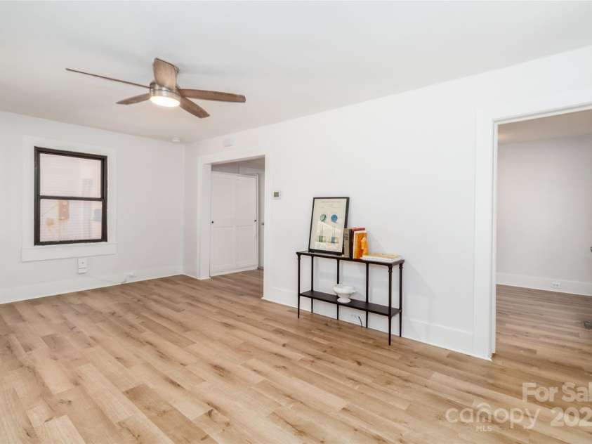 13414 Central Avenue, Huntersville, NC 28078.  MLS# CAR4270091, YatesRealty ID 22680. 