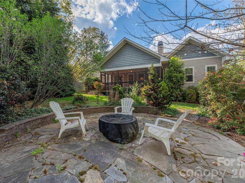 22 Sparkle Dun Drive, Biltmore Lake, NC 28715.  MLS# CAR4368390, YatesRealty ID 22681. 