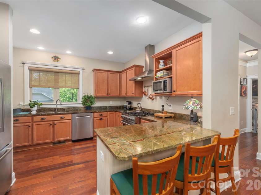 22 Sparkle Dun Drive, Biltmore Lake, NC 28715.  MLS# CAR4368390, YatesRealty ID 22681. Chef's kitchen with high-end appliances