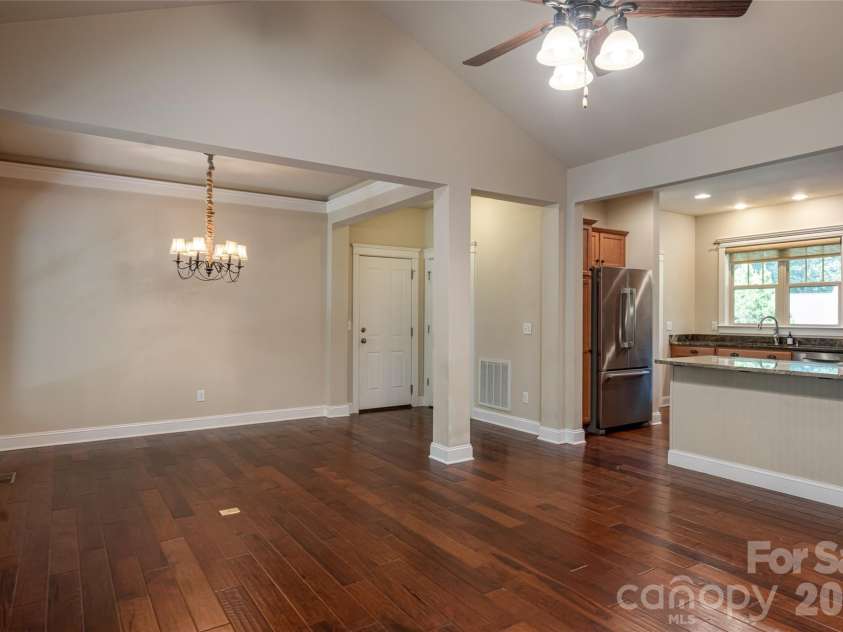 22 Sparkle Dun Drive, Biltmore Lake, NC 28715.  MLS# CAR4417857, YatesRealty ID 22681. 