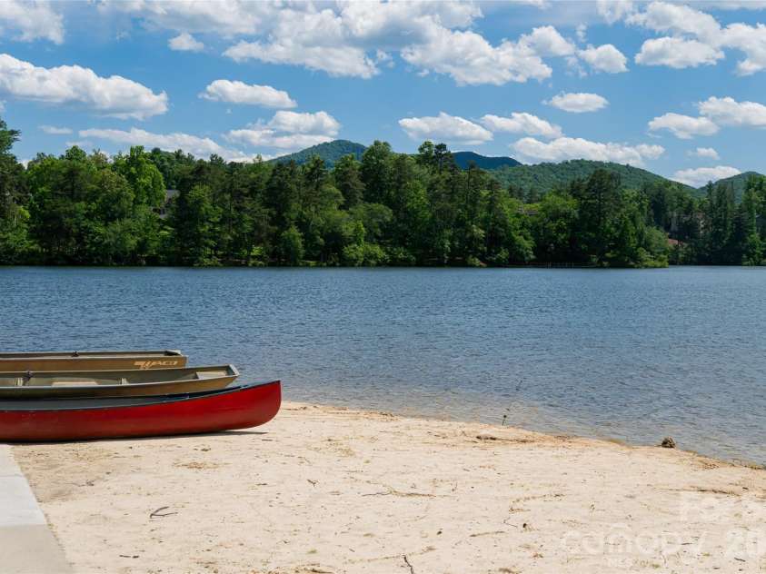 22 Sparkle Dun Drive, Biltmore Lake, NC 28715.  MLS# CAR4417857, YatesRealty ID 22681. 