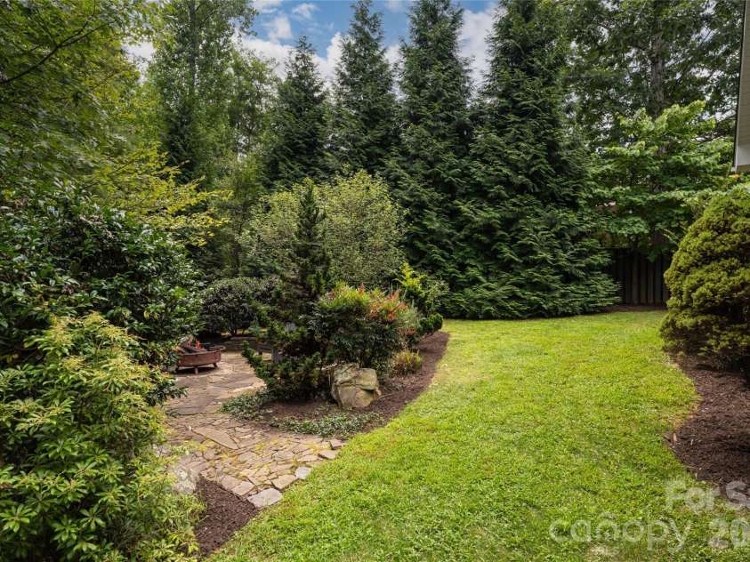 22 Sparkle Dun Drive, Biltmore Lake, NC 28715.  MLS# CAR4417857, YatesRealty ID 22681. Backyard oasis
