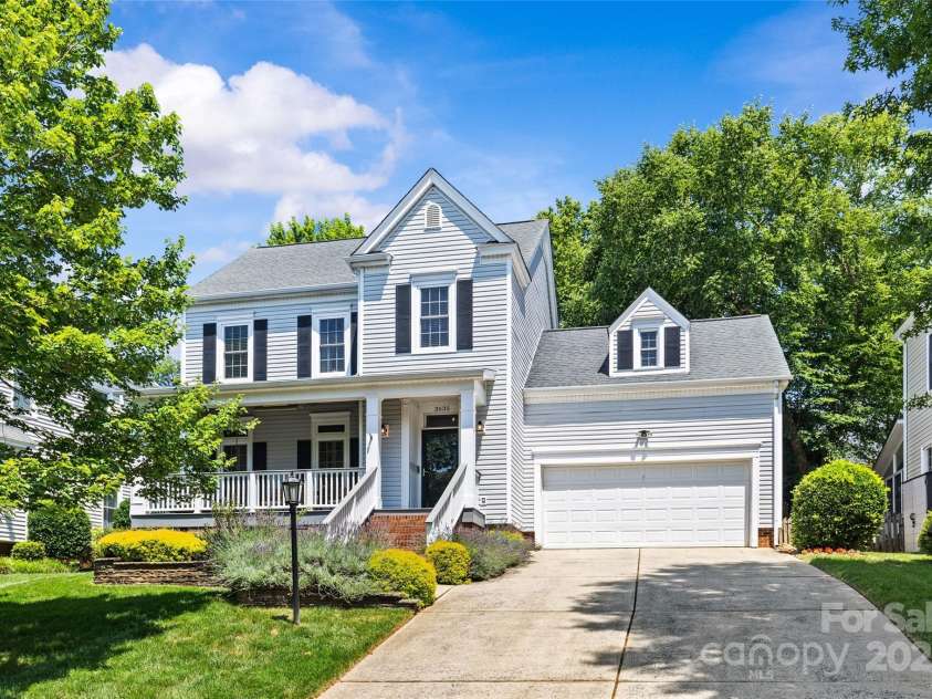 3535 Selwyn Farms Lane, Charlotte, NC 28209.  MLS# CAR4273812, YatesRealty ID 22681. 