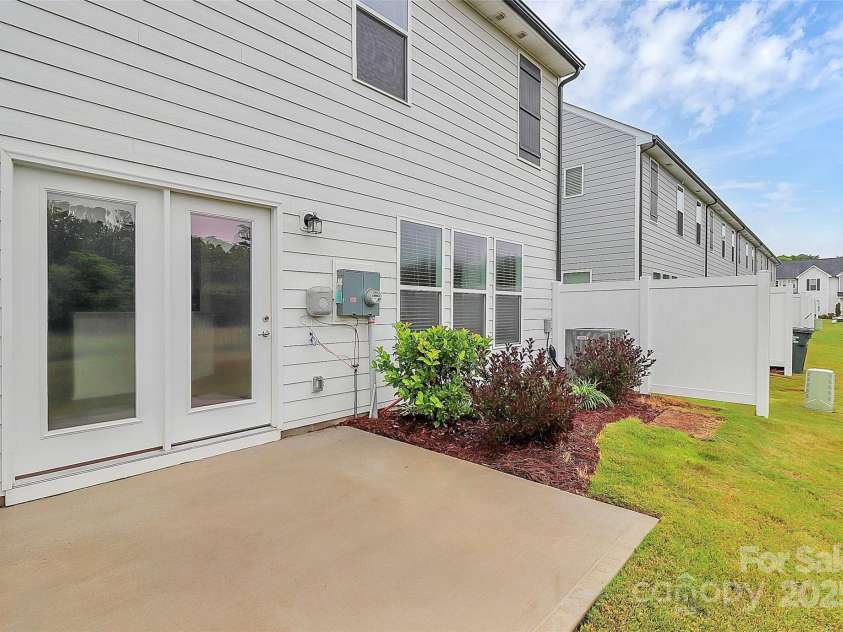 13022 Rover Street, Charlotte, NC 28273.  MLS# CAR4282829, YatesRealty ID 22682. 