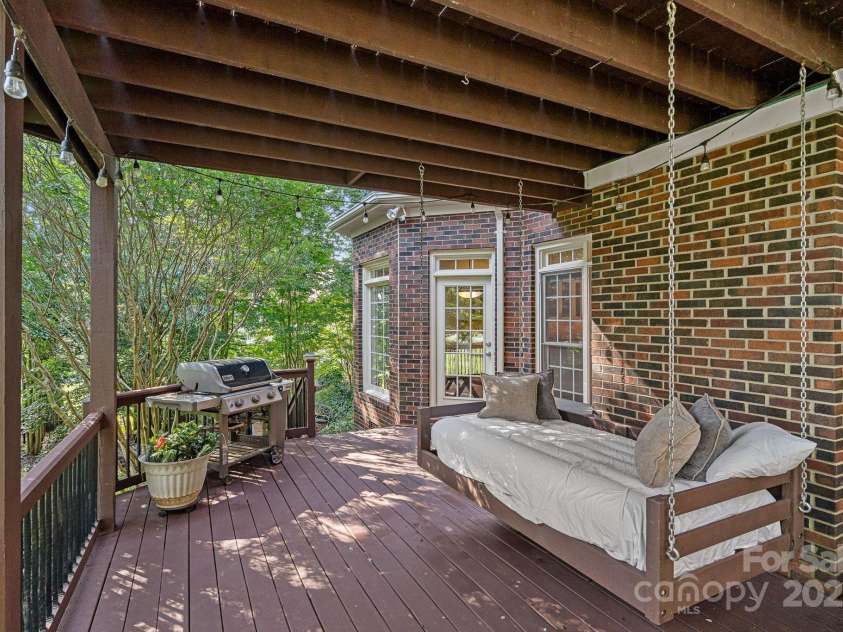 3506 Cardiff Lane, Matthews, NC 28104.  MLS# CAR4261247, YatesRealty ID 22685. Lower Deck