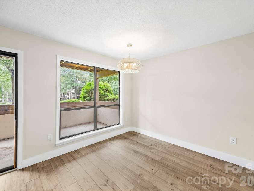 7204 Winery Lane, Charlotte, NC 28227.  MLS# CAR4377469, YatesRealty ID 22685. 