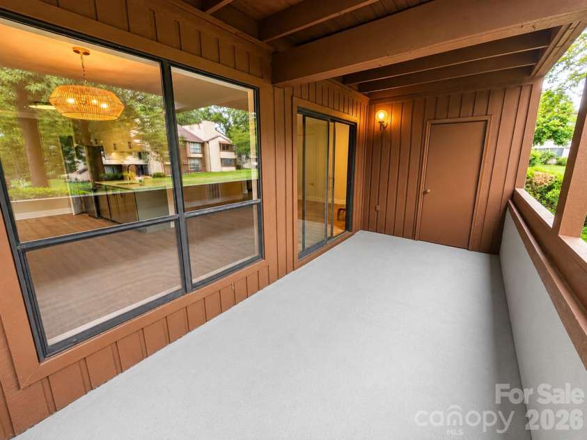 7204 Winery Lane, Charlotte, NC 28227.  MLS# CAR4377469, YatesRealty ID 22685. 