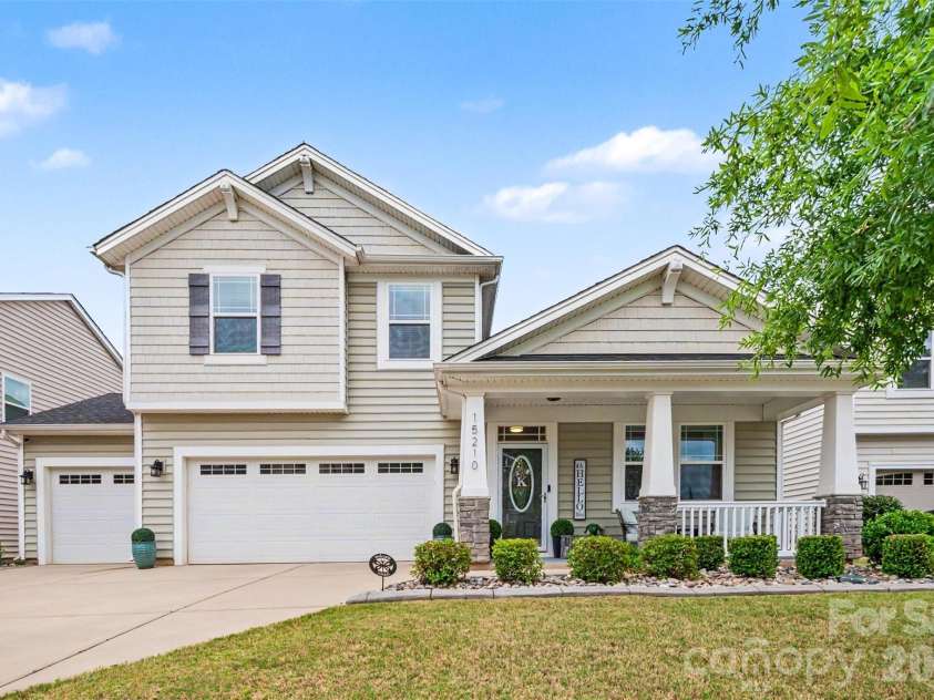 15210 Red Canoe Way, Charlotte, NC 28278.  MLS# CAR4380458, YatesRealty ID 22687. 