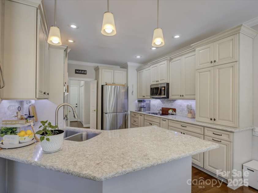 736 Creekbridge Drive, Rock Hill, SC 29732.  MLS# CAR4261109, YatesRealty ID 22688. 