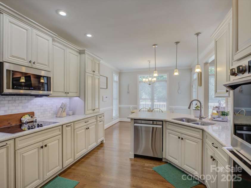736 Creekbridge Drive, Rock Hill, SC 29732.  MLS# CAR4261109, YatesRealty ID 22688. 