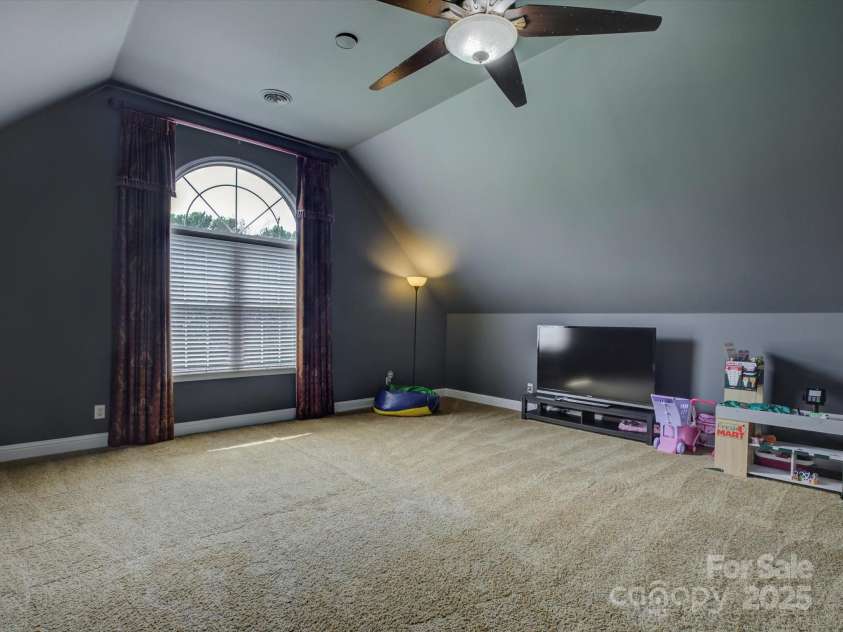736 Creekbridge Drive, Rock Hill, SC 29732.  MLS# CAR4261109, YatesRealty ID 22688. 