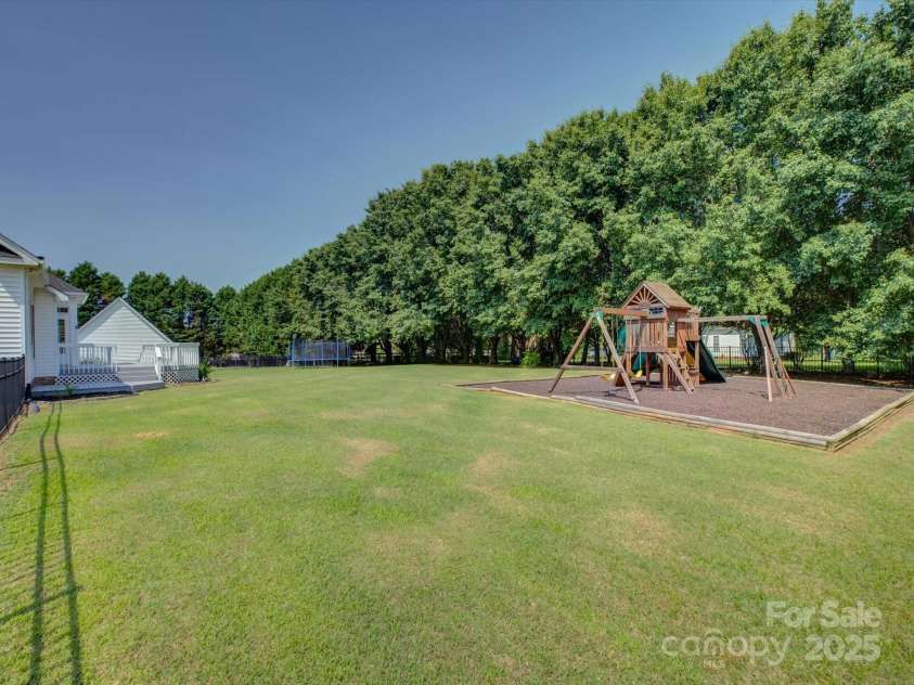 736 Creekbridge Drive, Rock Hill, SC 29732.  MLS# CAR4261109, YatesRealty ID 22688. 