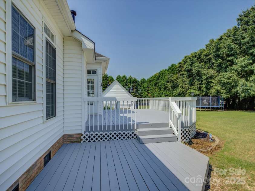 736 Creekbridge Drive, Rock Hill, SC 29732.  MLS# CAR4261109, YatesRealty ID 22688. 