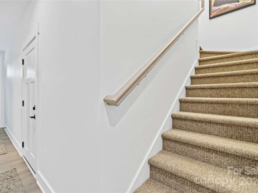 22 Heartleaf Circle, Arden, NC 28704.  MLS# CAR4166321, YatesRealty ID 2269. Similar Unit
