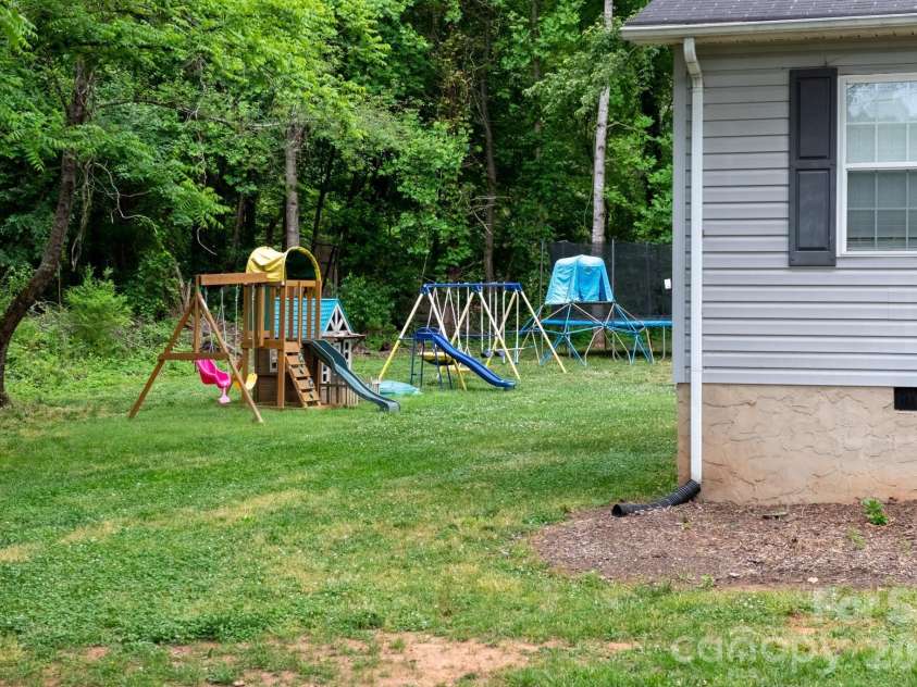 2308 walt arney Road, Lenoir, NC 28645.  MLS# CAR4379333, YatesRealty ID 22691. 