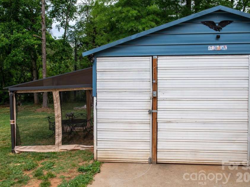 2308 walt arney Road, Lenoir, NC 28645.  MLS# CAR4379333, YatesRealty ID 22691. 
