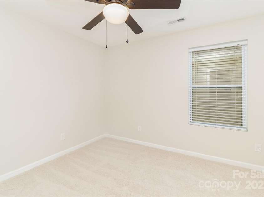 7643 Monarch Birch Lane, Charlotte, NC 28215.  MLS# CAR4273441, YatesRealty ID 22691. 