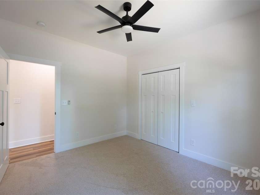 7426 Hambright Road, Huntersville, NC 28078.  MLS# CAR4367224, YatesRealty ID 22692. 