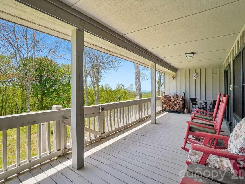 302 Eagles Nest Court, Mars Hill, NC 28754.  MLS# CAR4369969, YatesRealty ID 22693. Private Covered Rear Deck